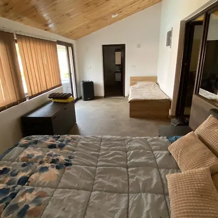 Muzzle House Holiday home *