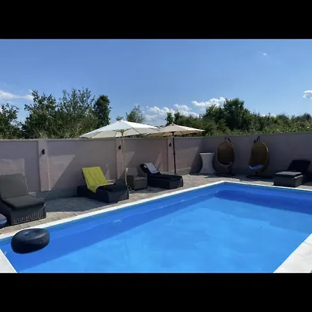 Muzzle House Holiday home Knic